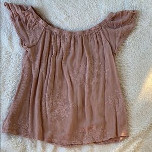 Off-the shoulder shirt